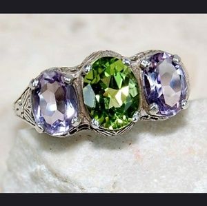 Women's Sterling silver ring